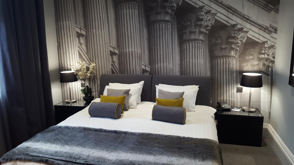 Отель Grey Street 4*