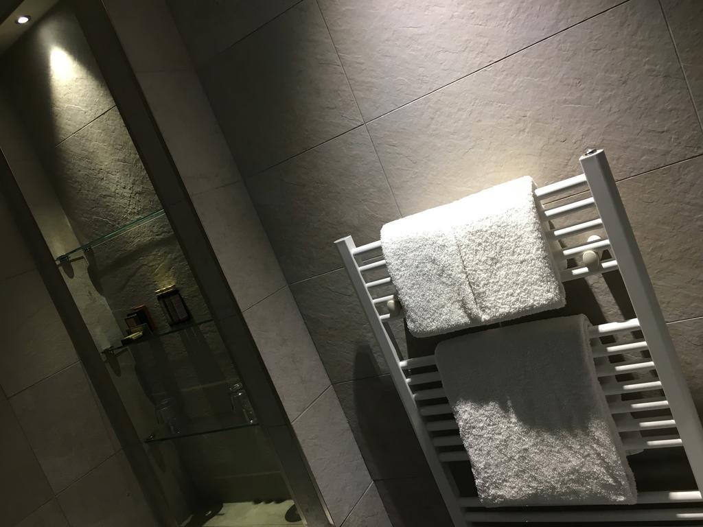 Отель Grey Street 4*