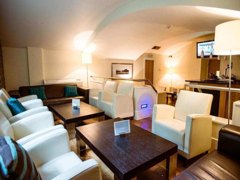 Grey Street Отель 4*